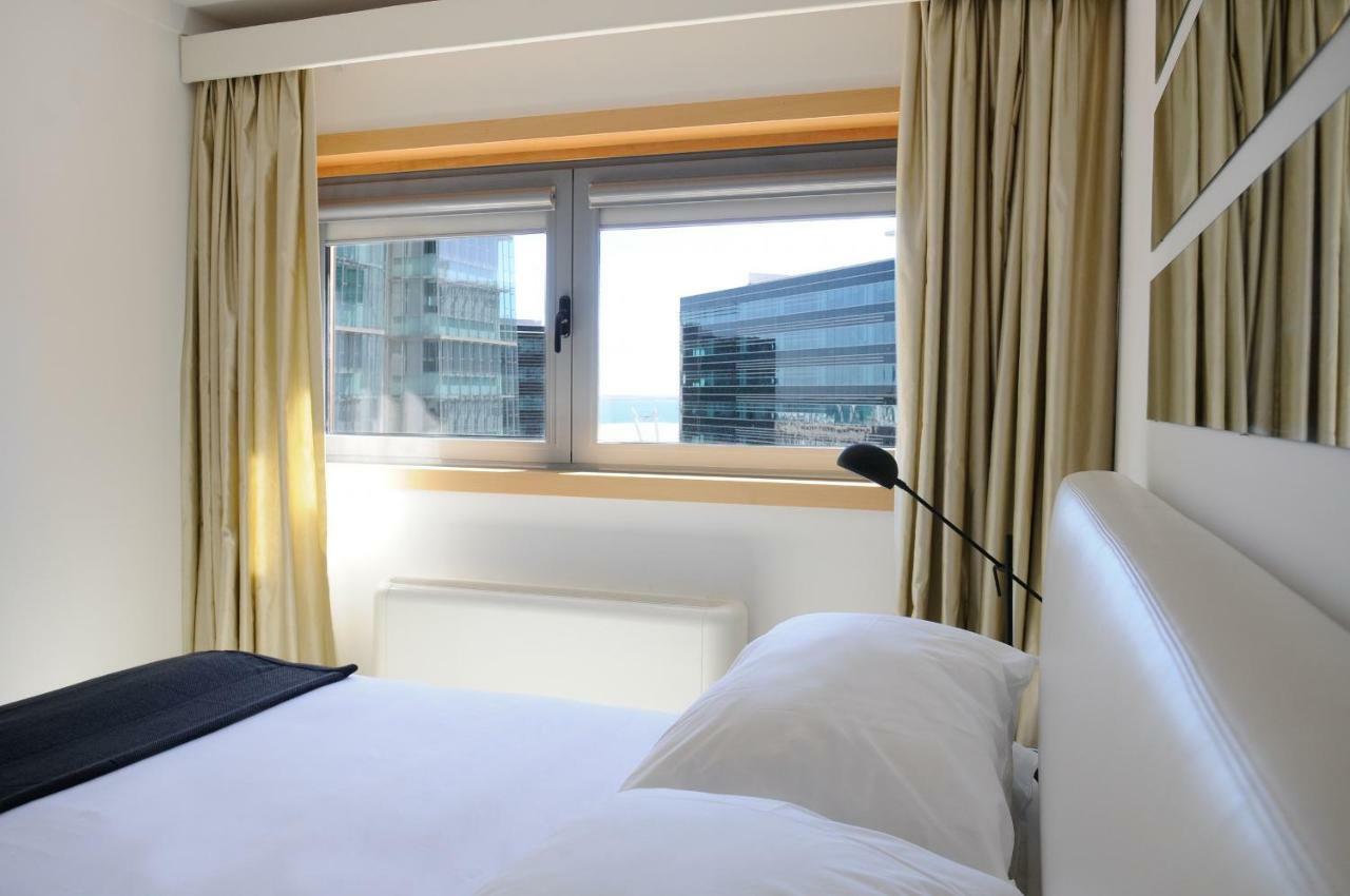 Panoramic Living Apartment *